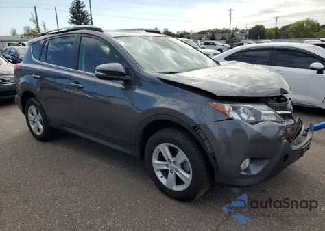 2014 Toyota Rav4 Xle z USA, uszkodzony, nr VIN JTMRFREV2ED084420
